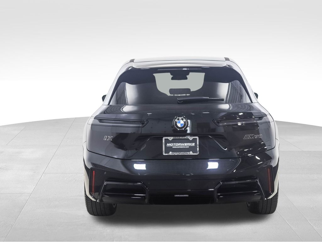 2026 BMW iX  4