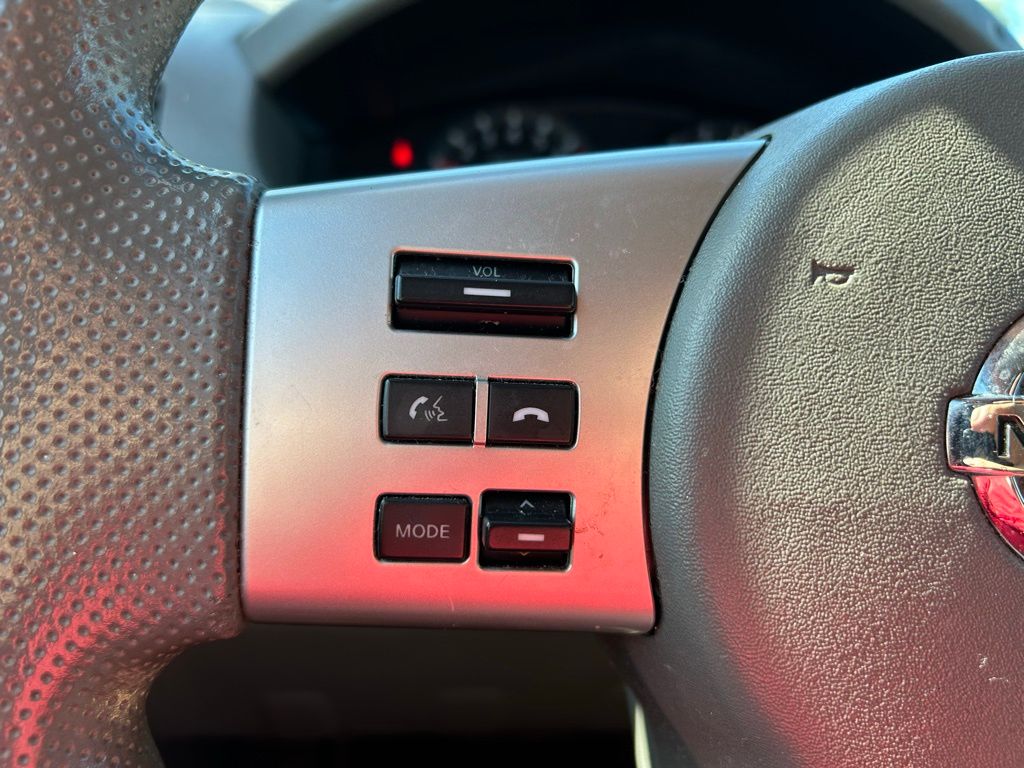 Thumbnail: 2016 Nissan Frontier - 18