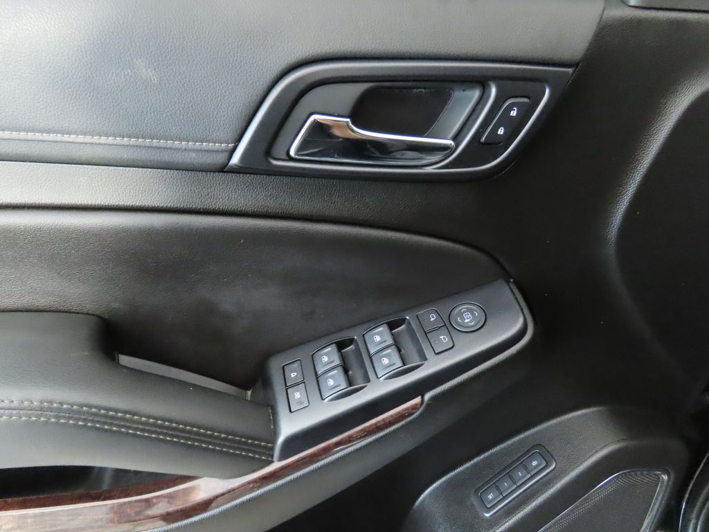 2019 GMC Yukon SLT 24
