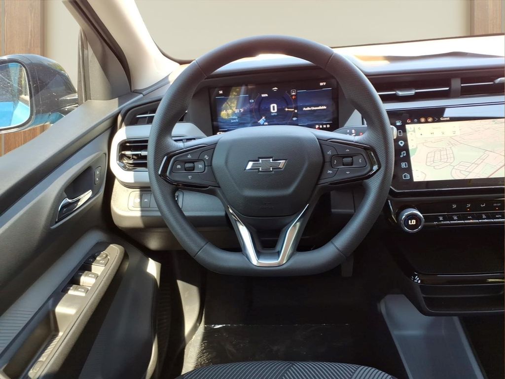 ChevroletBolt EV21