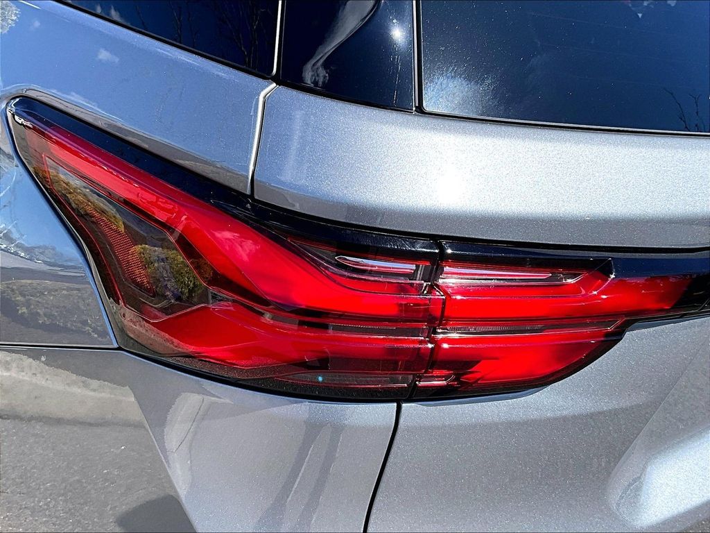 2023 Chevrolet Traverse — photo 32
