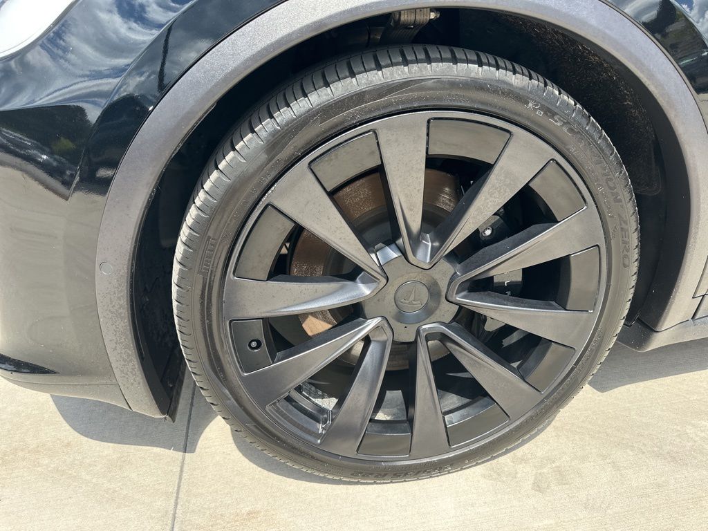 2022 Solid Black Tesla Model X Base AWD SUV