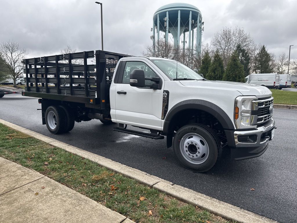 2025 Ford F-550 Chassis XL