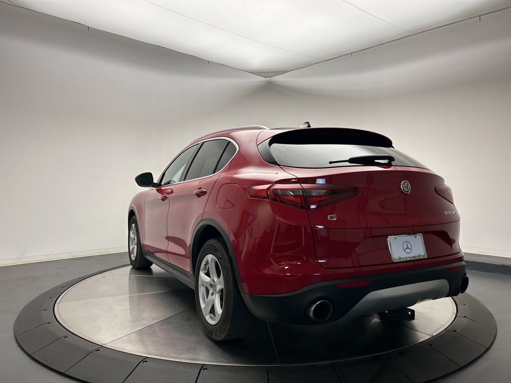 Thumbnail: 2019 Alfa Romeo Stelvio - 5