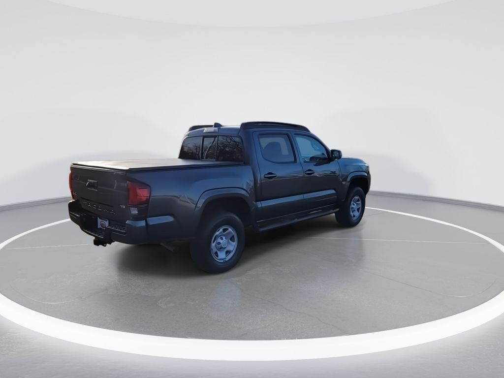 2021 Toyota Tacoma SR 8