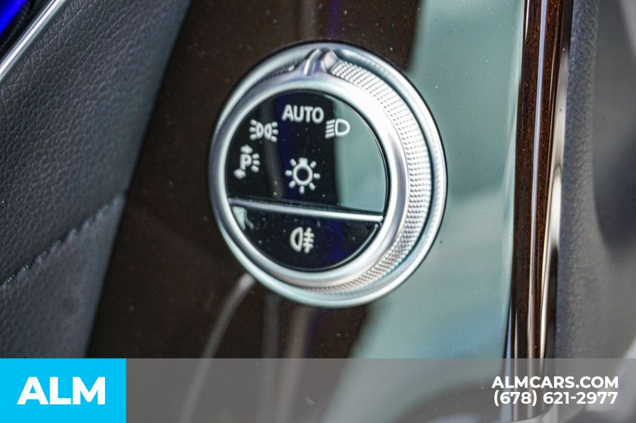 Used 2024 Black Mercedes-Benz S 580e image 50