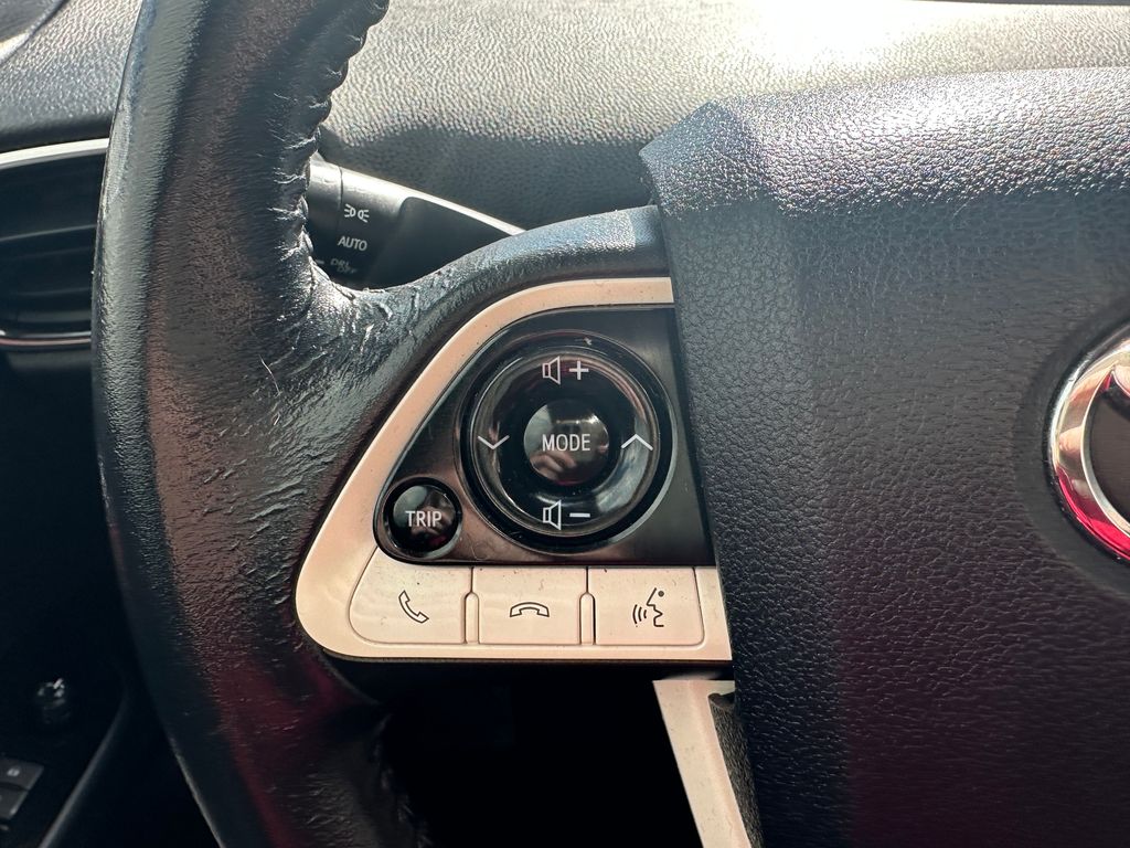 2016 Toyota Prius Three