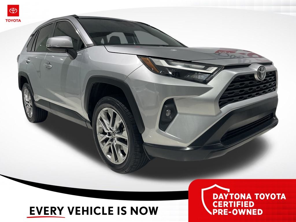 Silver Sky Metallic 2024 Toyota RAV4 SUV / Crossover Front-Wheel Drive 8-Speed Automatic