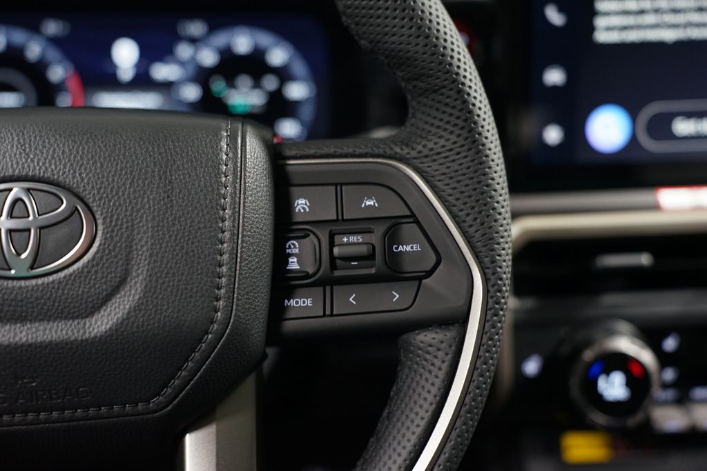 2025 Toyota Tacoma TRD Sport 14