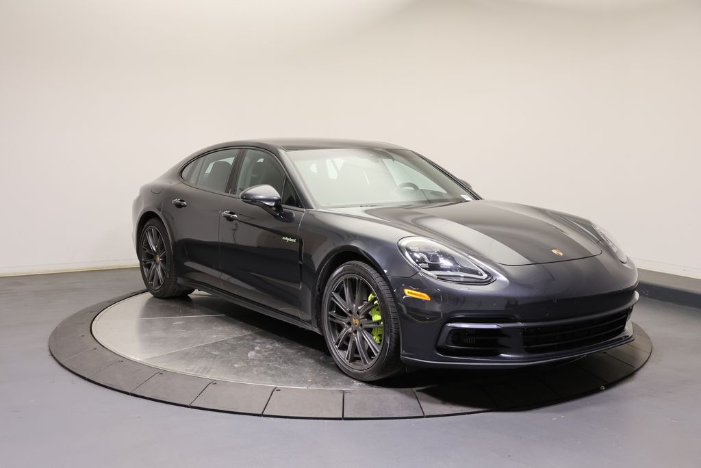 Thumbnail: 2020 Porsche Panamera - 7