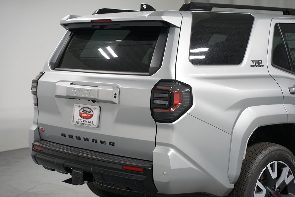 Thumbnail: 2025 Toyota 4Runner - 9