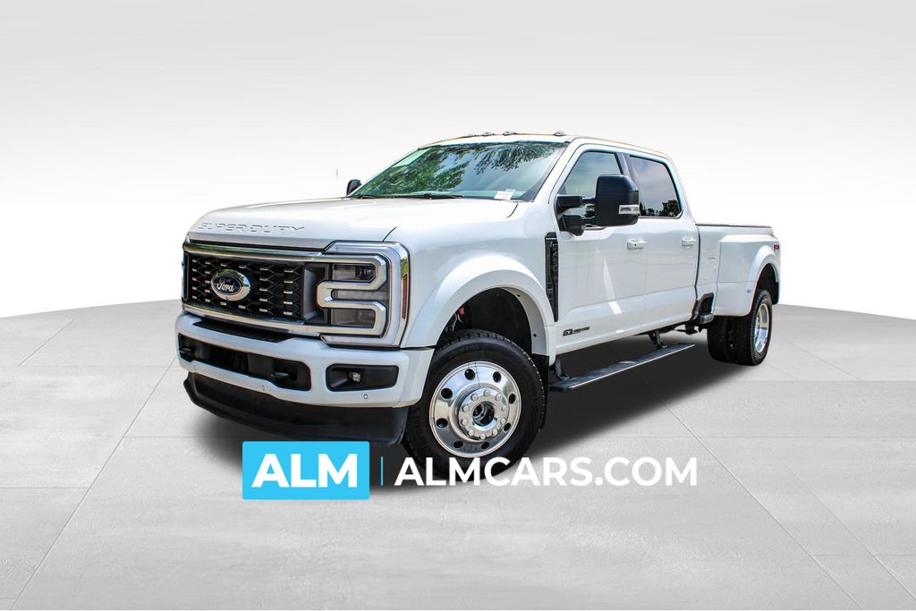 White 2025 Ford F-450 Super Duty Pickup Truck Four-Wheel Drive Automatic