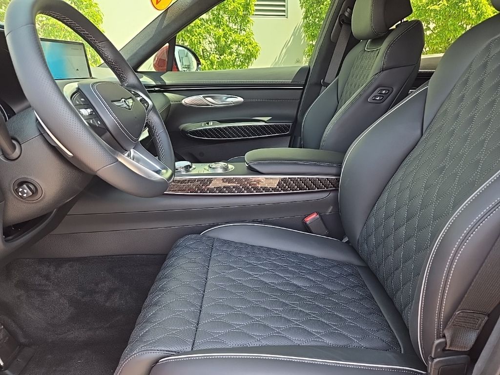 2025 Genesis GV70 Sport Prestige 20