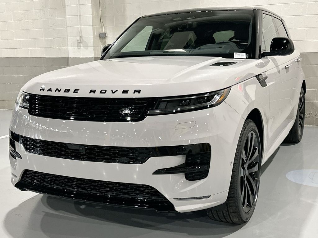 2026 Land Rover Range Rover Sport P460e Dynamic SE AWD