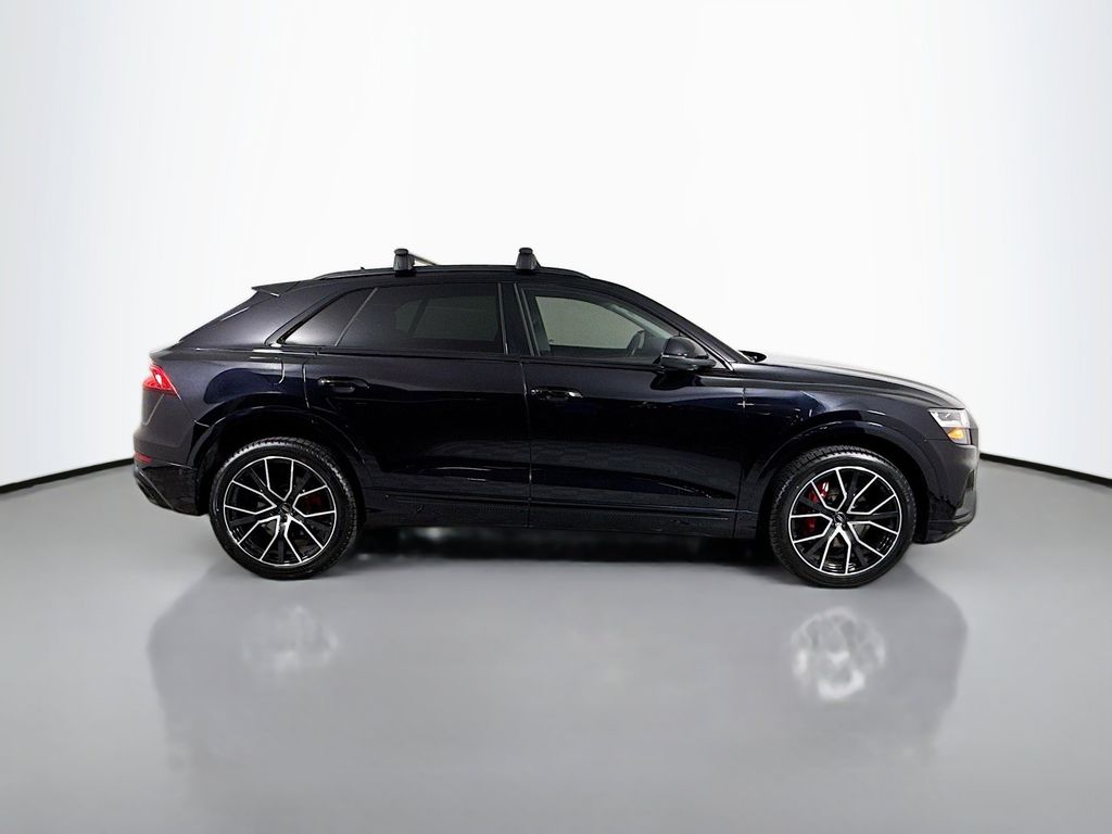 Thumbnail: 2020 Audi Q8 - 4