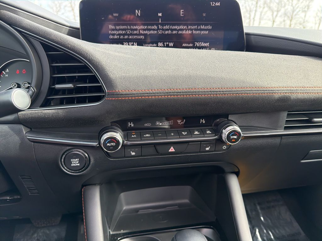 Thumbnail: 2025 Mazda Mazda3 - 16