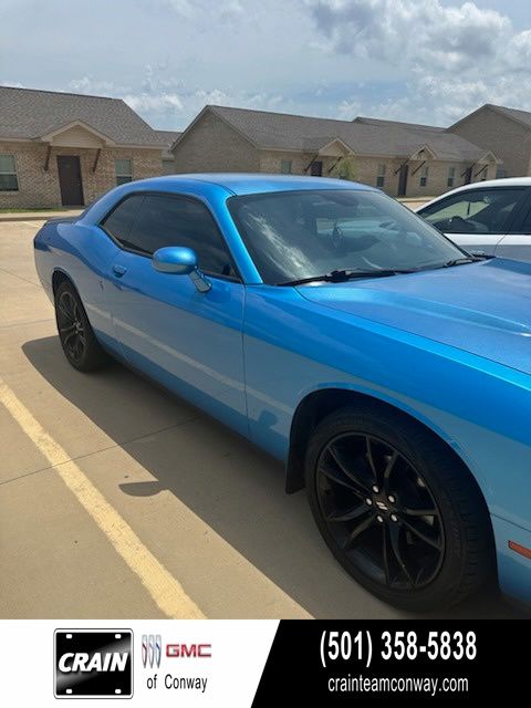 B5 Blue Pearlcoat 2018 Dodge Challenger Coupe Rear-Wheel Drive 8-Speed Automatic