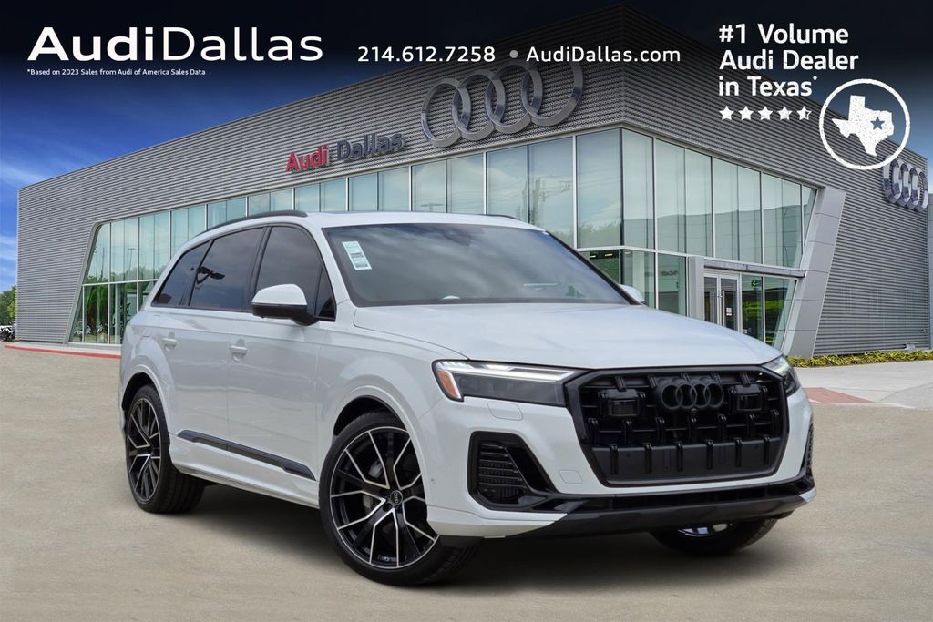 new 2025 Audi Q7 car, priced at $78,895