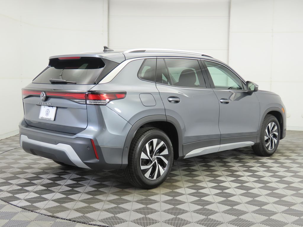 Thumbnail: 2025 Volkswagen Tiguan - 5