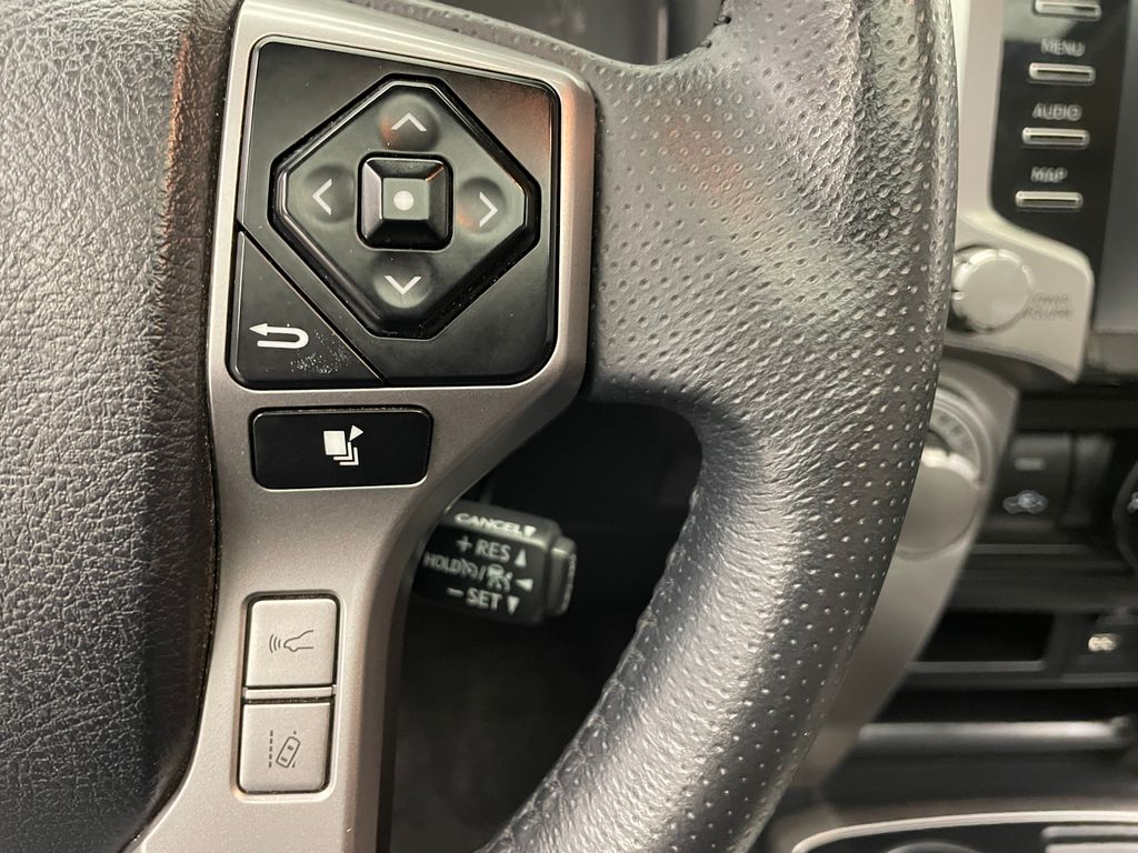 2022 Toyota 4Runner SR5 23