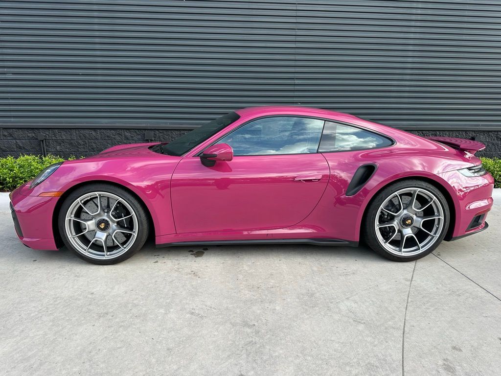 2024 Porsche 911 Turbo S 2