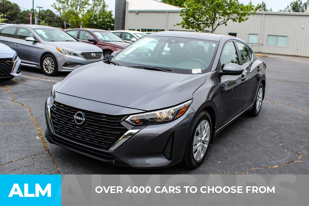 Used 2025 Gray Nissan S image 3