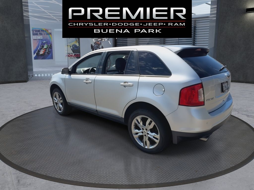 Used 2014 Silver Ford SEL image 6