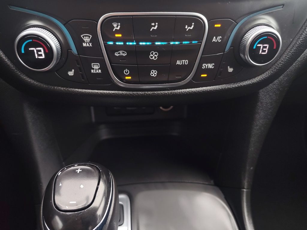 Used Car 2019 Chevrolet Equinox  Lt For Sale Under $20,000 In Austin, Texas