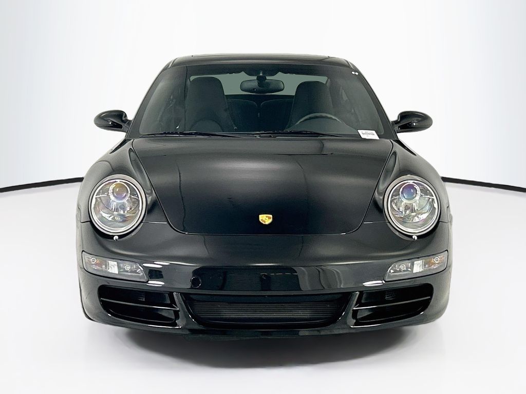 Thumbnail: 2007 Porsche 911 - 2