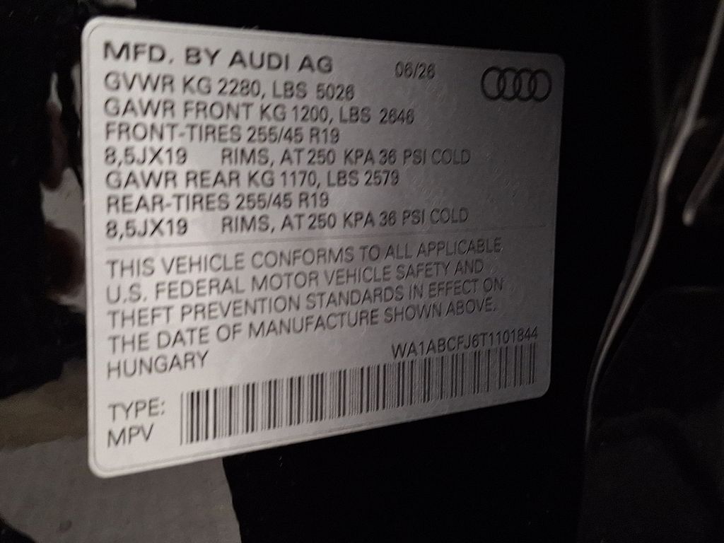 Thumbnail: 2026 Audi Q3 - 19
