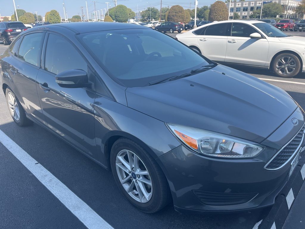Thumbnail: 2017 Ford Focus - 3
