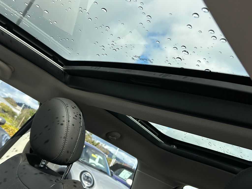 Thumbnail: 2023 MINI Cooper - 16