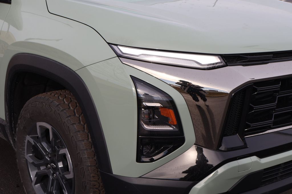 Thumbnail: 2026 Chevrolet Equinox - 3