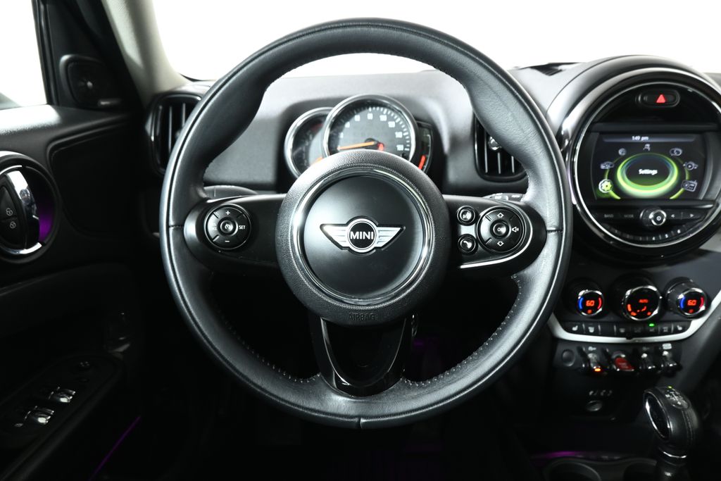 Thumbnail: 2018 MINI Cooper Countryman - 16