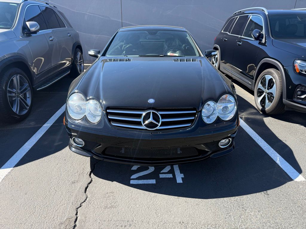 Thumbnail: 2007 Mercedes-Benz SL-Class - 2