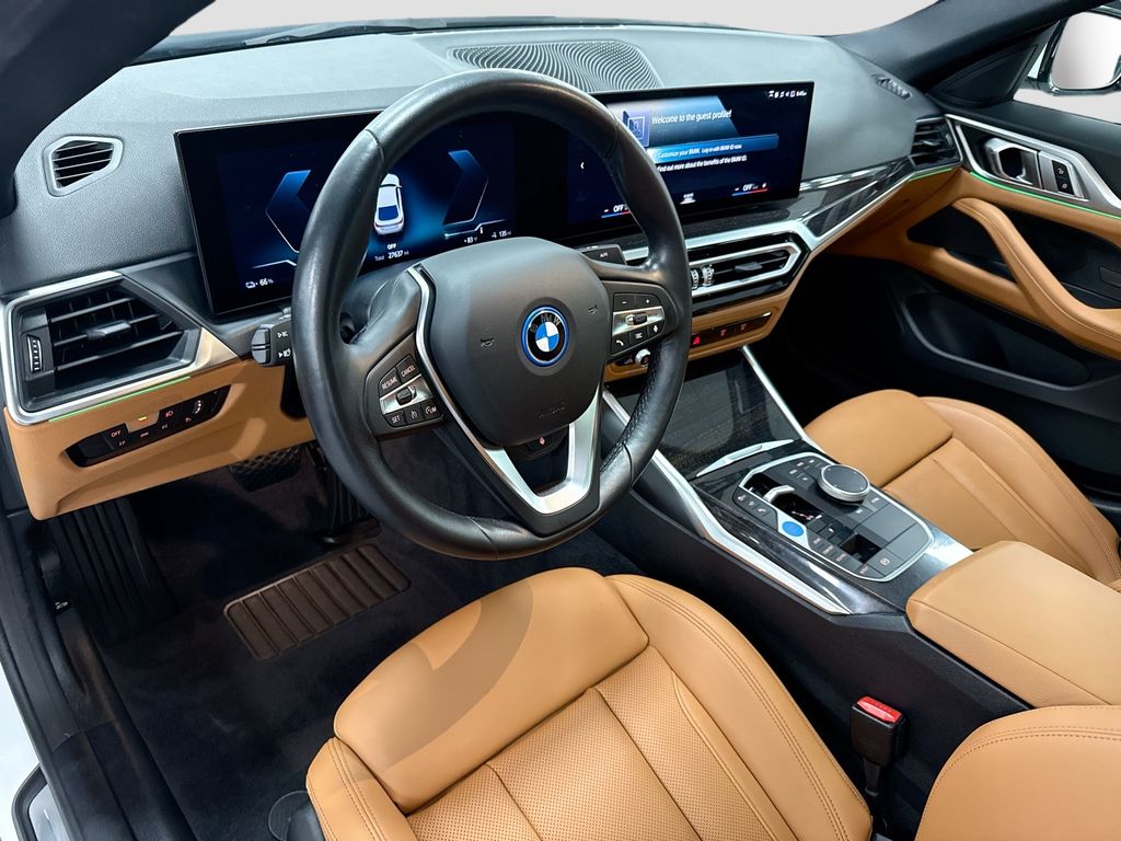 Thumbnail: 2023 BMW i4 - 9