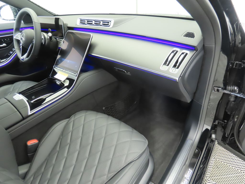 2025 Mercedes-Benz S-Class S 580 18