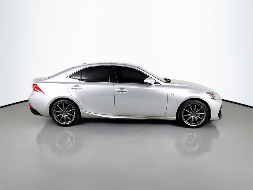 Thumbnail: 2017 Lexus IS - 4