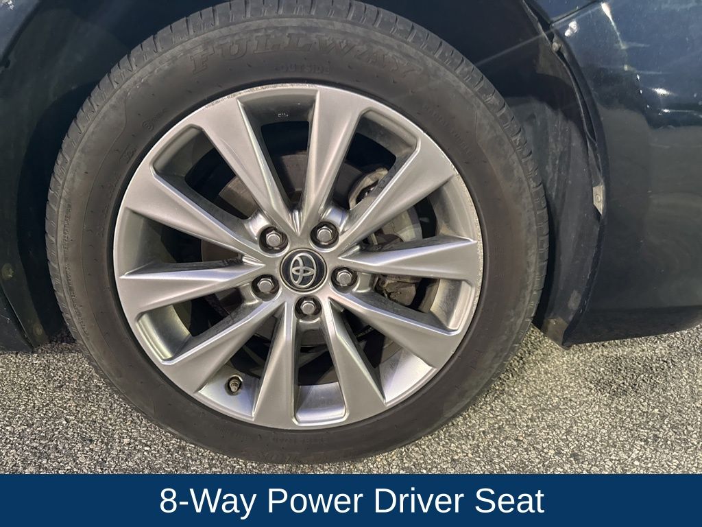 2017 Toyota Camry Hybrid XLE