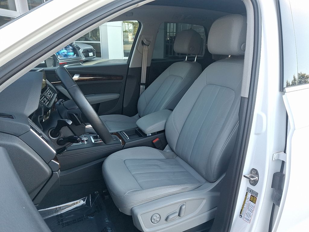 Thumbnail: 2018 Audi Q5 - 13