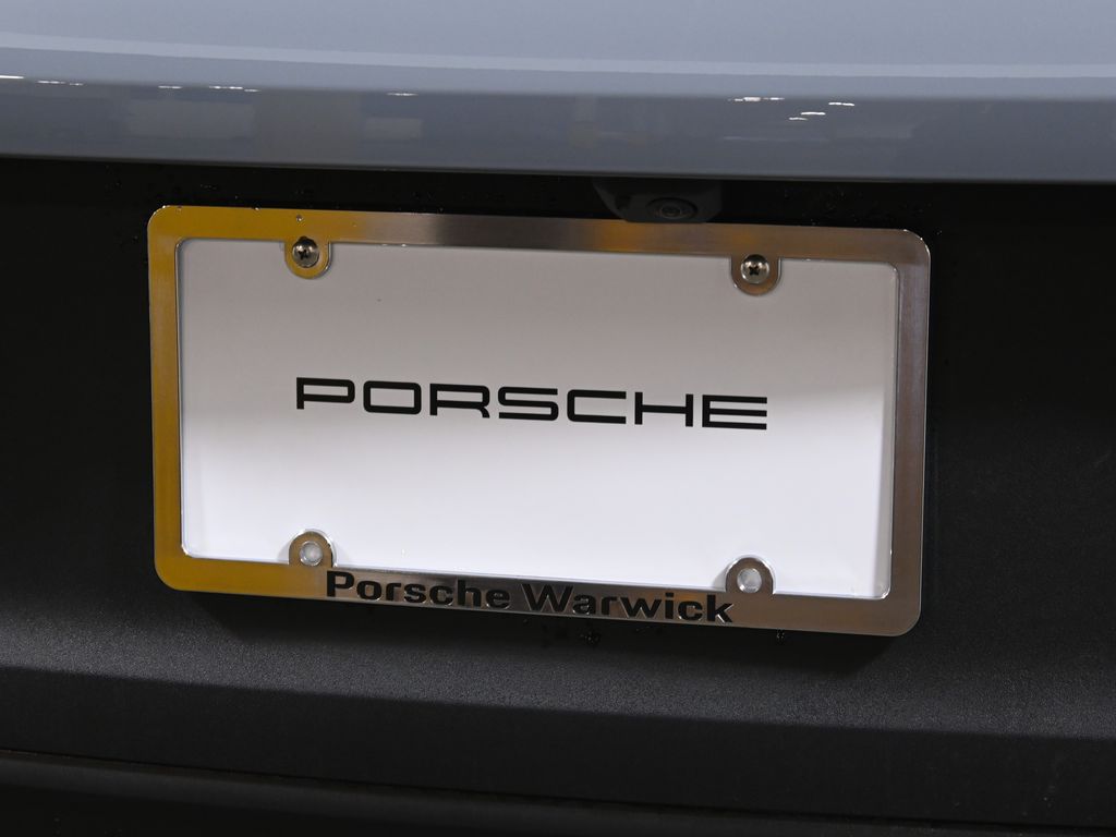 Thumbnail: 2026 Porsche Cayenne - 14