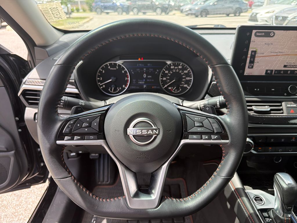 Used 2023 Nissan Altima 2.5 SR 4D Sedan