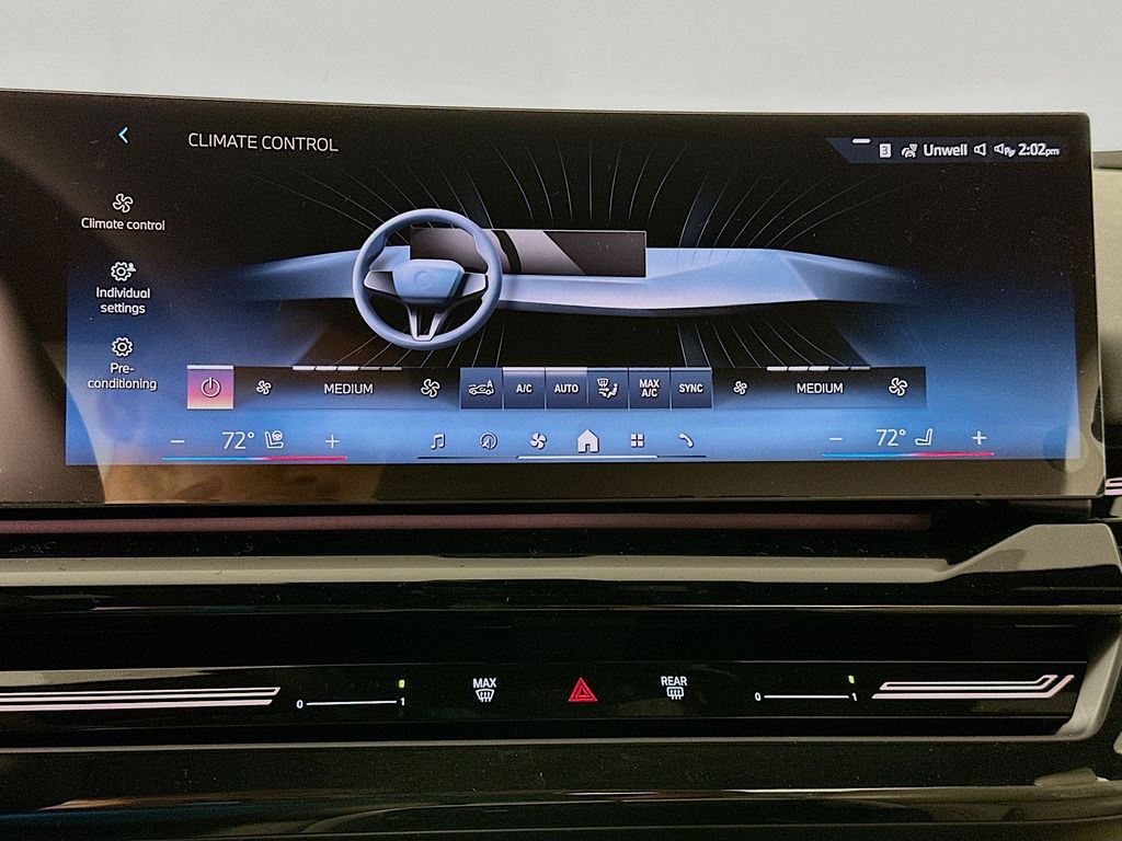 Thumbnail: 2026 BMW 5 Series - 14