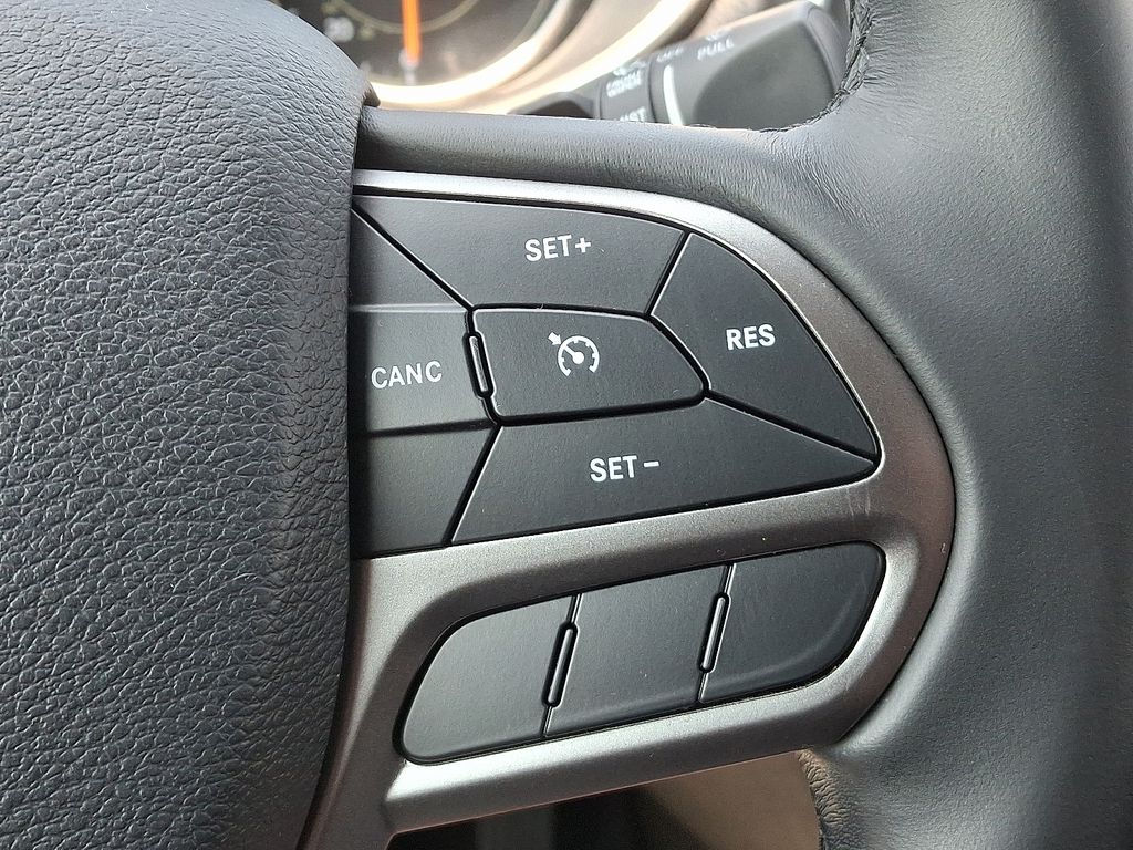 2019 Jeep Cherokee Latitude 22