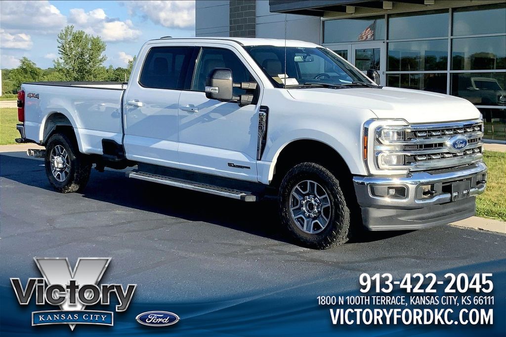 2024 Ford F-350SD Lariat