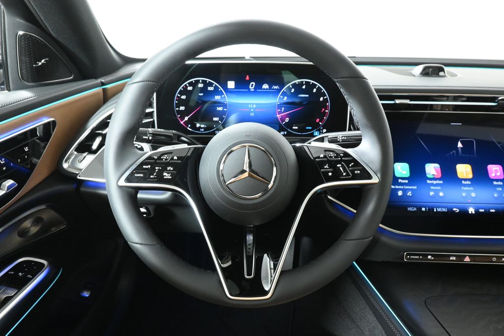 Thumbnail: 2025 Mercedes-Benz E-Class - 14