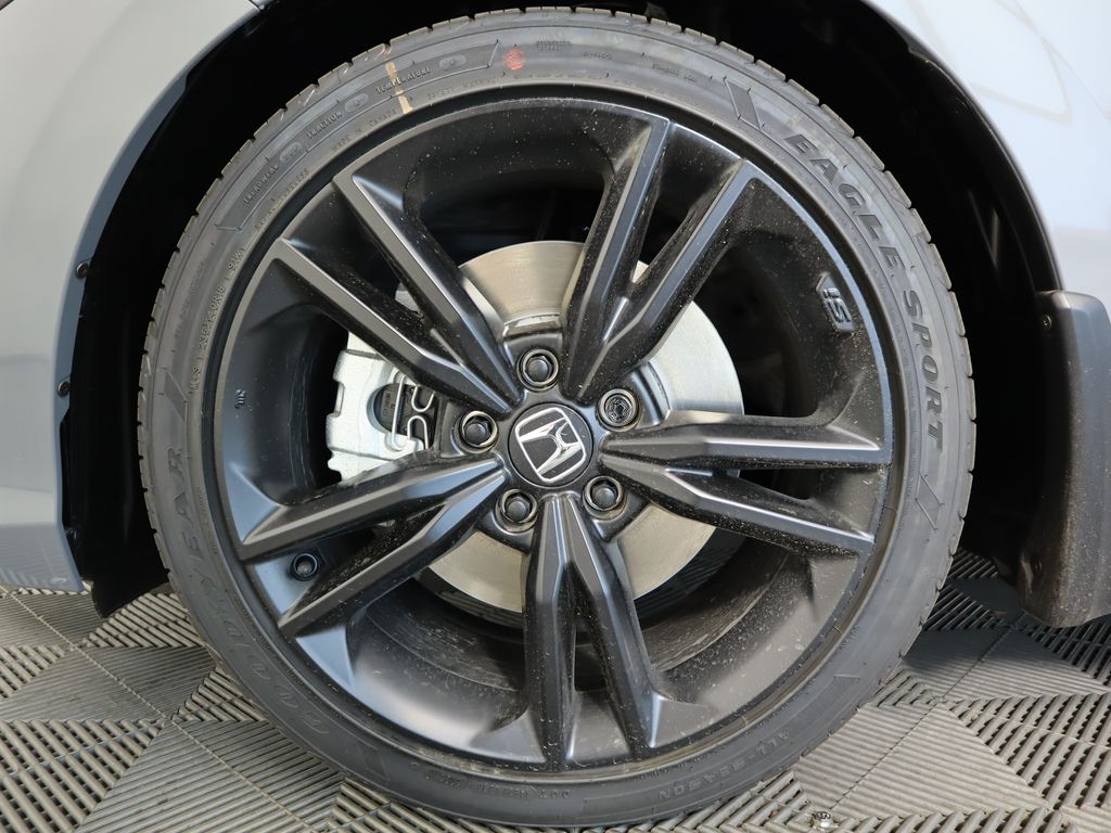 Thumbnail: 2026 Honda Civic - 32