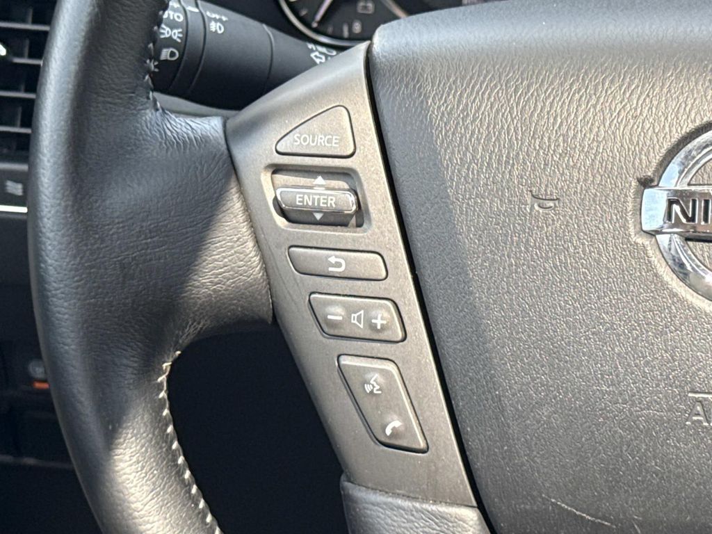 Used 2019 Gray Nissan Platinum image 11