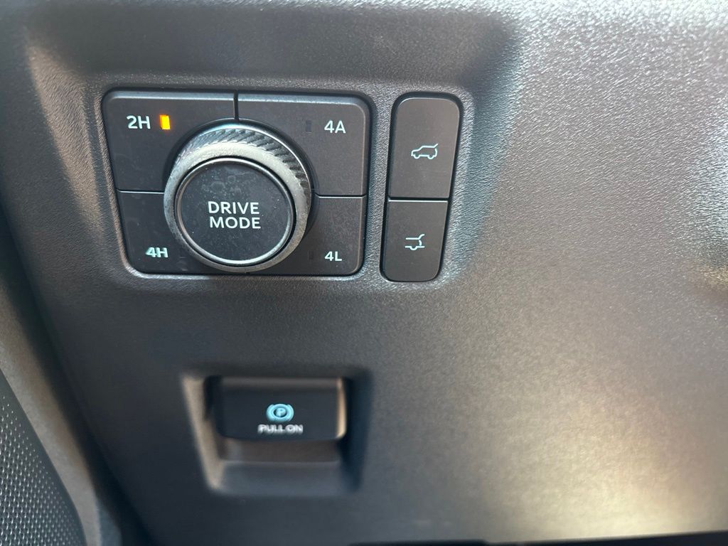 Used 2025 Ford Expedition SUV