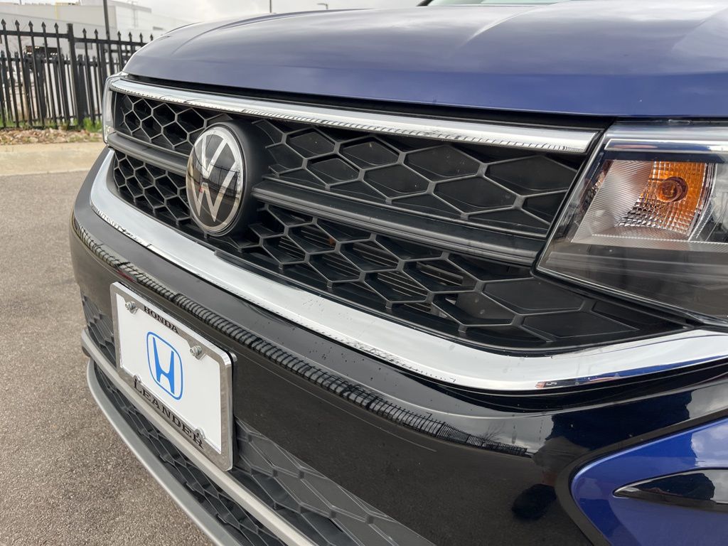 Thumbnail: 2024 Volkswagen Taos - 13